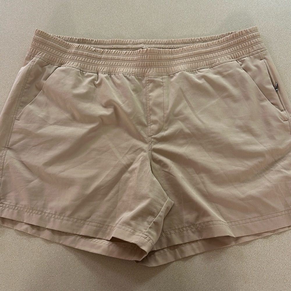 Old navy stretch tech shorts